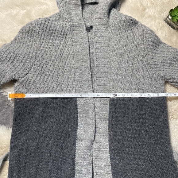 EMU Australia Wool Sweater Open Cardigan Long Color Block Black Gray Size Medium - Picture 10 of 13